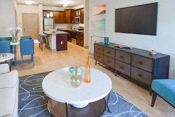 Hawthorne at the summit living room